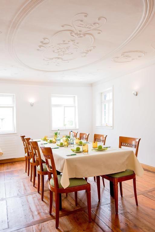 Boutique- Und Businesshotel Herrenkueferei Маркгренінген Екстер'єр фото
